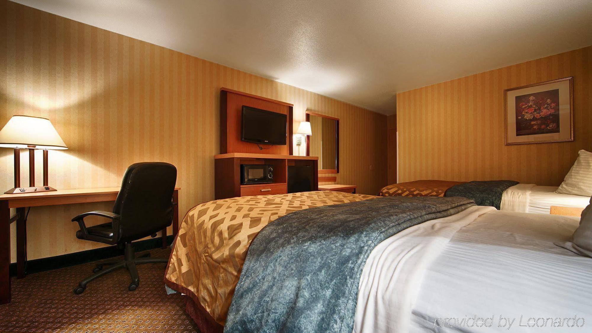 Hotel Magnuson Grand Columbus North Exterior foto